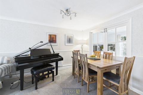 undefined, New Waverley Road, Noak Bridge, Essex, SS15