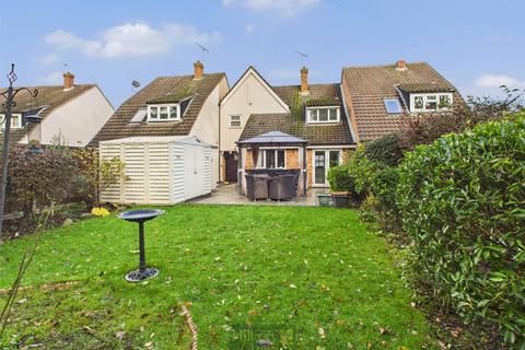 3 bedroom terraced house for sale, New Waverley Road, Noak Bridge, Essex, SS15