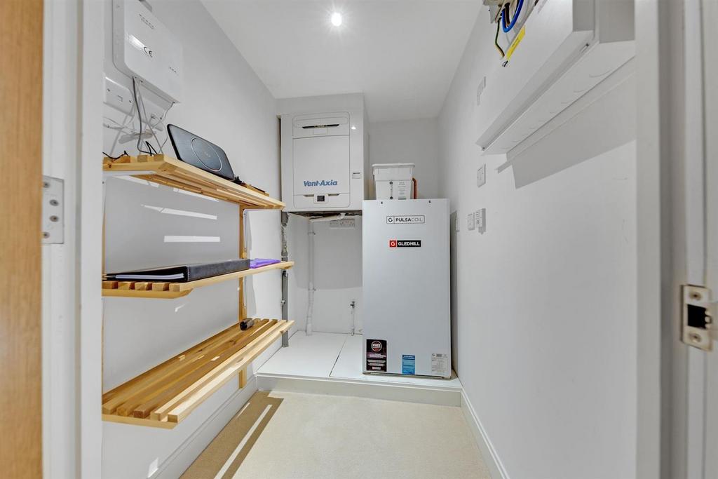 15-341b PFMCS - 25 Birch Place-25-medium.jpg