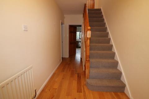 undefined, Luton LU2