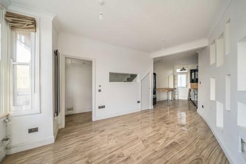undefined, Gleneagle Road, London SW16