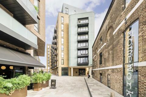 1 bedroom flat to rent, Bellwether Lane, London SW18