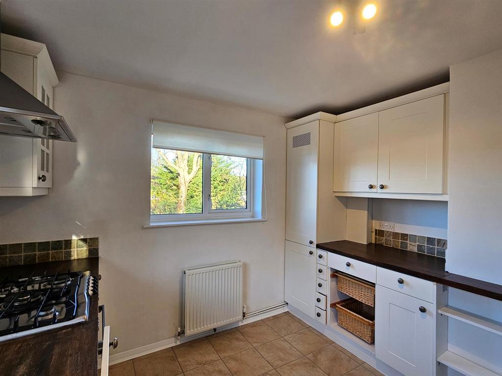 .kitchen2.jpg