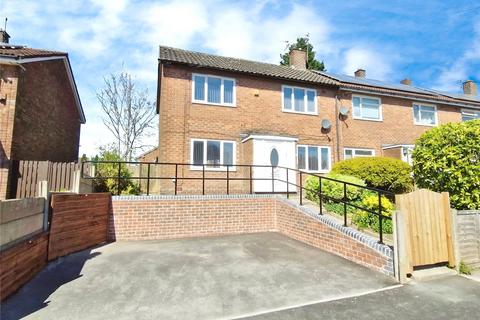3 bedroom end of terrace house to rent, Spa Crescent, Manchester M38