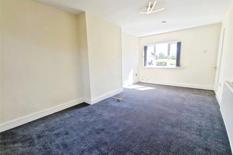 3 bedroom end of terrace house to rent, Spa Crescent, Manchester M38