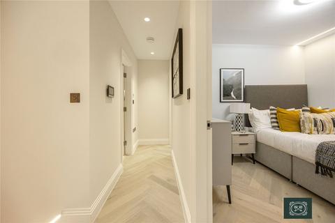 undefined, Aylmer mews, London, N2
