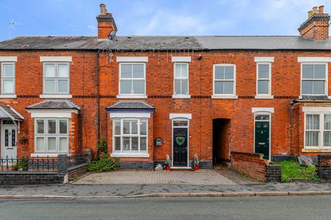 3 bedroom terraced house for sale, Wales Lane, Barton-under-needwood, DE13