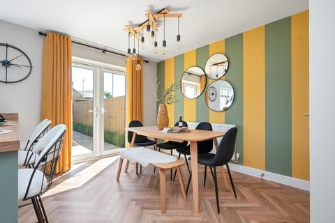 3 bedroom terraced house to rent, Charles Dyer Close, Melton Mowbray