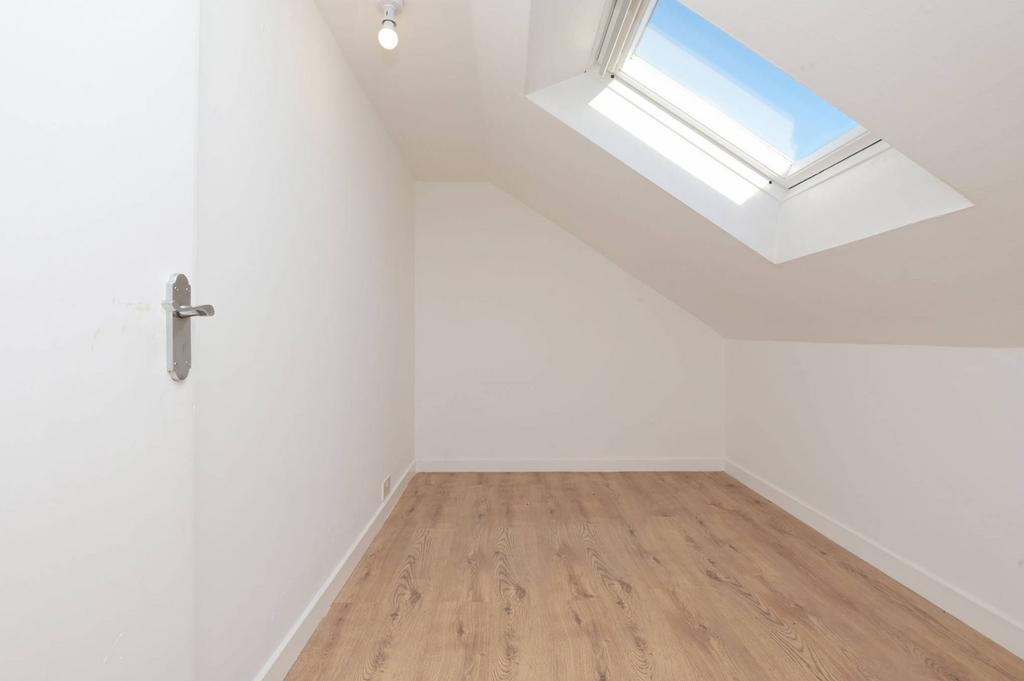MFL9241520 177.jpg