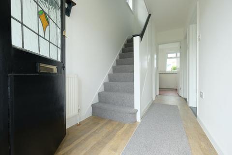 3 bedroom detached house to rent, Writtle Road, Chelmsford CM1