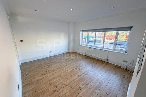 undefined, Luxury 2 Bedroom apartment Mill Hill Broadway NW7