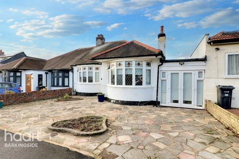 undefined, Peaketon Avenue, Redbridge