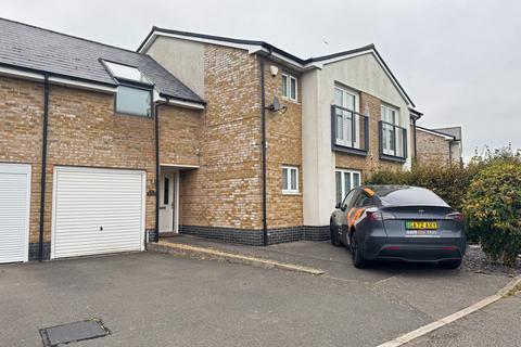 undefined, Arcon Drive, Northolt, Greater London, UB5