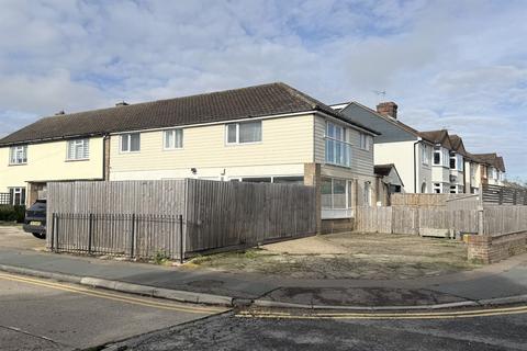 undefined, Broomhall Road, Chelmsford, CM1