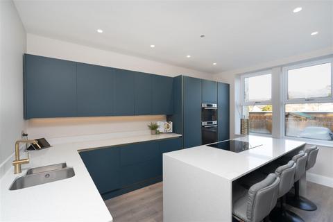 undefined, Richmond Terrace, Leeds LS20