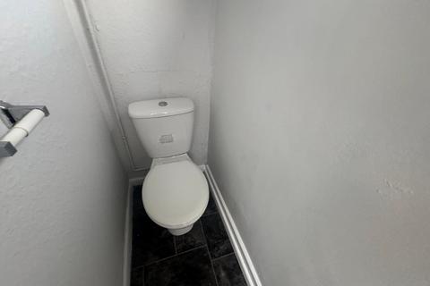 2 bedroom terraced house to rent, Luton Road, Hull, East Yorkshire, HU5