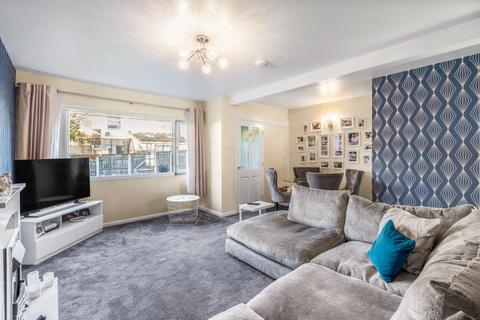 3 bedroom terraced house for sale, Bennet Court, Leeds, West Yorkshire