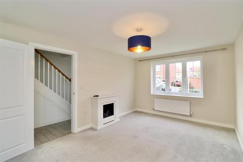 4 bedroom house to rent, Barley Avenue, Pocklington, York