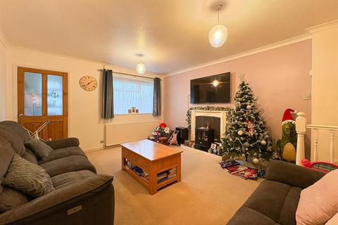 2 bedroom semi-detached house for sale, Burdocks Drive, Burgess Hill