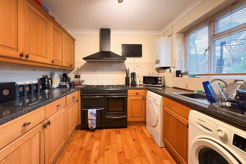 2 bedroom semi-detached house for sale, Burdocks Drive, Burgess Hill
