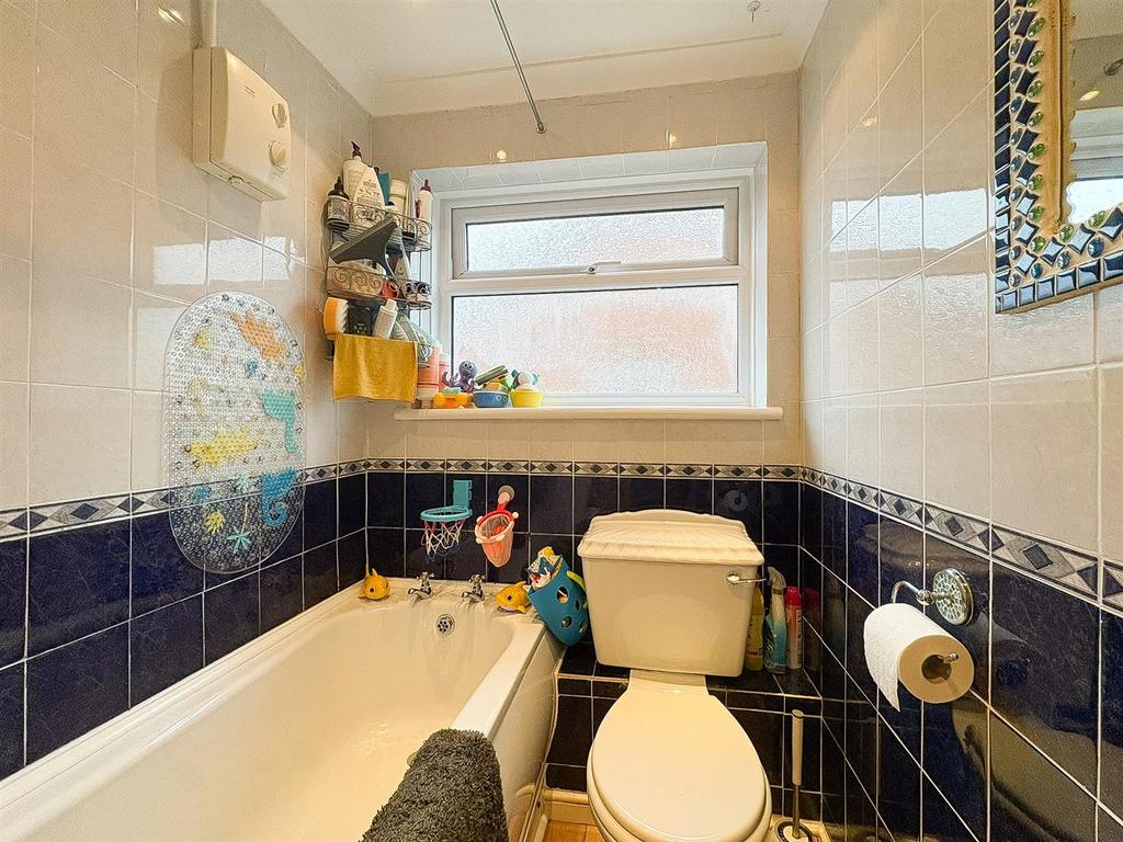 Bathroom-1.jpg