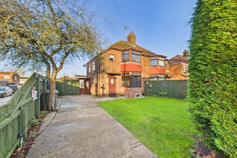 3 bedroom semi-detached house for sale, Leads Road, Sutton-on-hull, Hull, HU7 4XT
