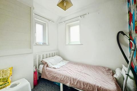 2 bedroom terraced house for sale, Newport, Barton-Upon-Humber, Lincolnshire, DN18 5QJ