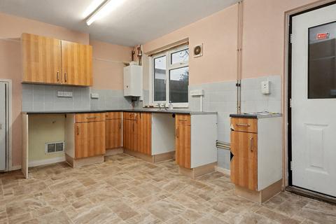 undefined, Whiting Road, Glastonbury