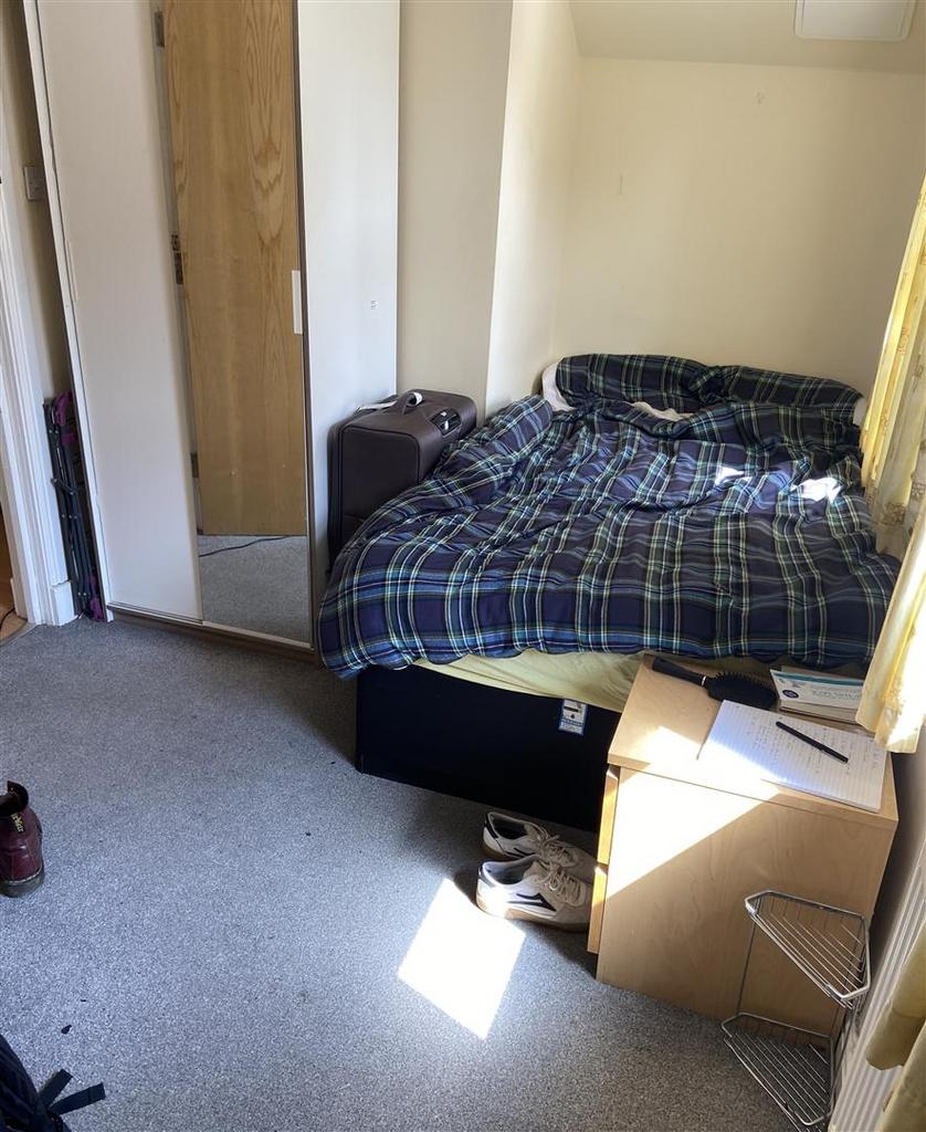 Flat 2 (2) 2.jpeg