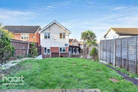undefined, Woolwich Close, Chatham