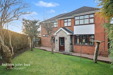 4 bedroom detached house for sale - Chatterley Drive, Stoke-On-Trent, ST7 4LL