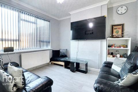 3 bedroom semi-detached house for sale, Maidenhall Road, Luton