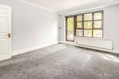 undefined, Woodside Lane, London N12