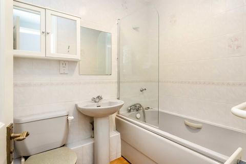 undefined, Woodside Lane, London N12
