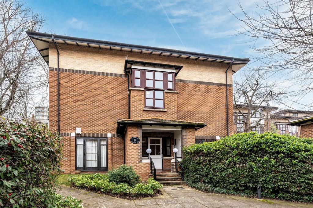 Detached house exterior