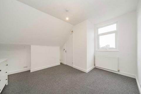 undefined, Myddleton Road, London N22