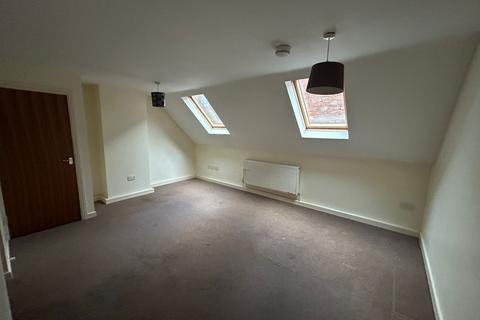 1 bedroom flat to rent, Queen Square, Wolverhampton WV1