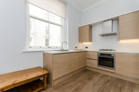 undefined, Cornwall Gardens, South Kensington, London, SW7
