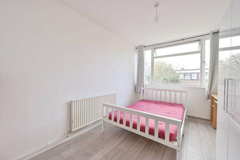 undefined, Swanwick Close, Roehampton, London, SW15