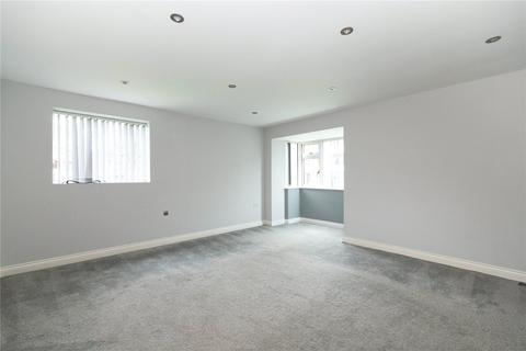 2 bedroom flat to rent, Hoyle Court Road, Shipley BD17