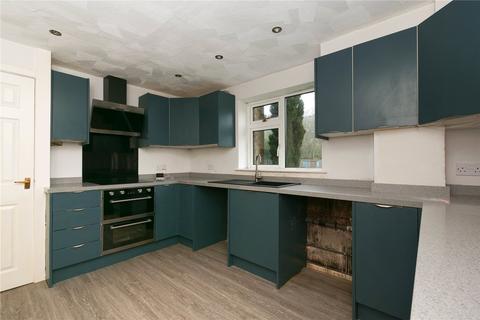 2 bedroom flat to rent, Hoyle Court Road, Shipley BD17