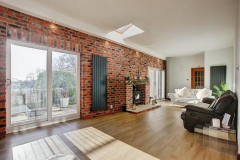 5 bedroom detached house for sale, Trajan Walk, Newcastle upon Tyne NE15