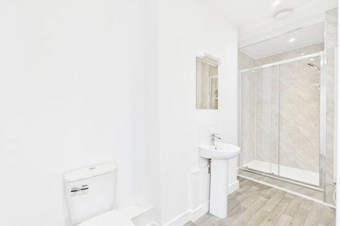 1 bedroom apartment to rent, Bruton Way, Gloucester, Gloucestershire, GL1