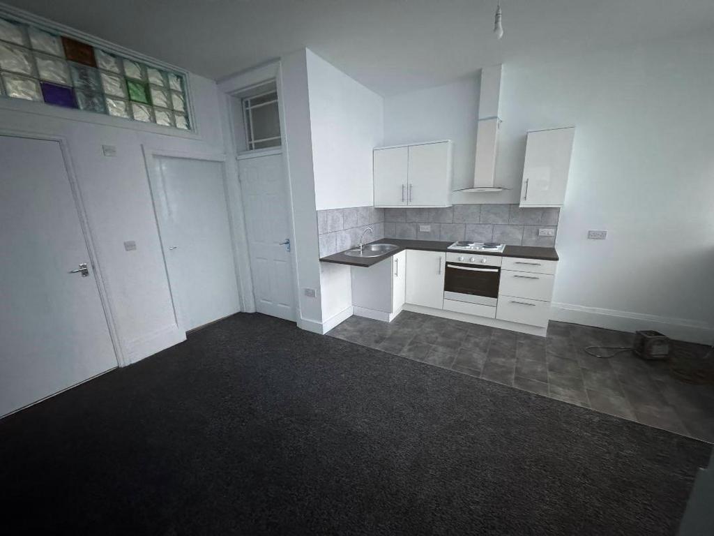 Lounge/Kitchen