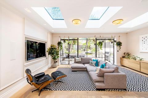 undefined, Brondesbury Villas, Queen's Park, London, NW6