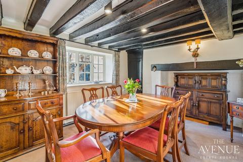 undefined, The Green South, Warborough, Oxfordshire