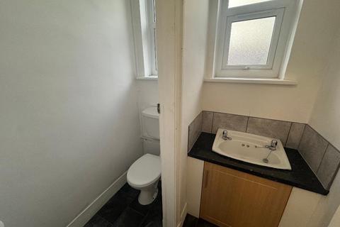 undefined, Bank Street, Castleford