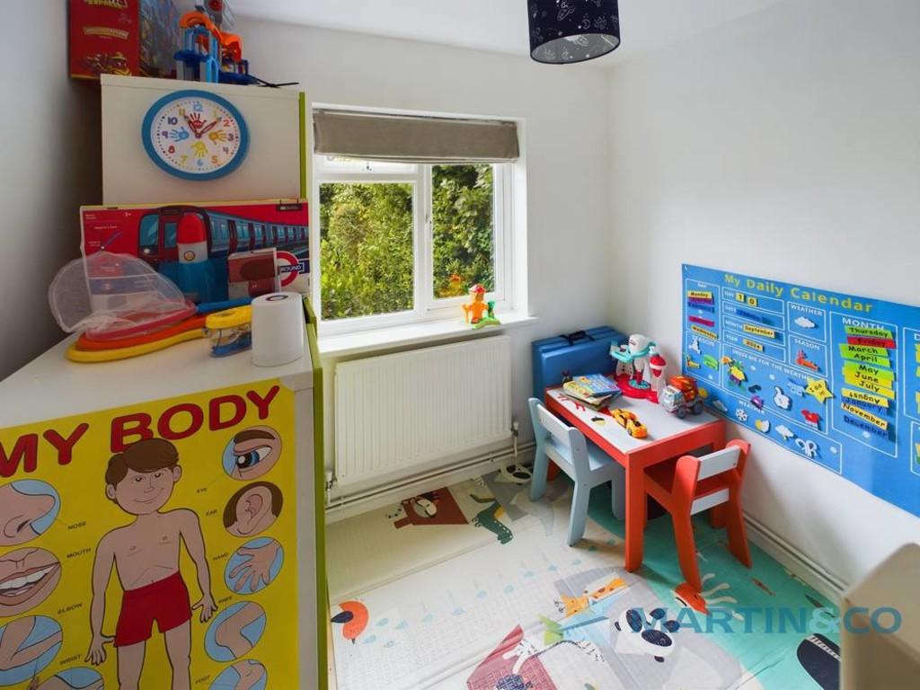 CAM02145 G0-PR0030-STILL007-thumbnail-h750-70