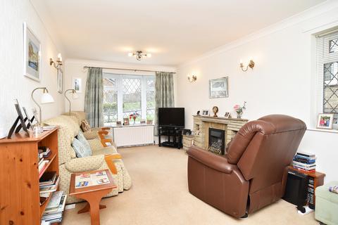 undefined, Stonebeck Avenue, Harrogate