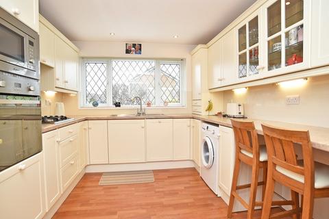 undefined, Stonebeck Avenue, Harrogate